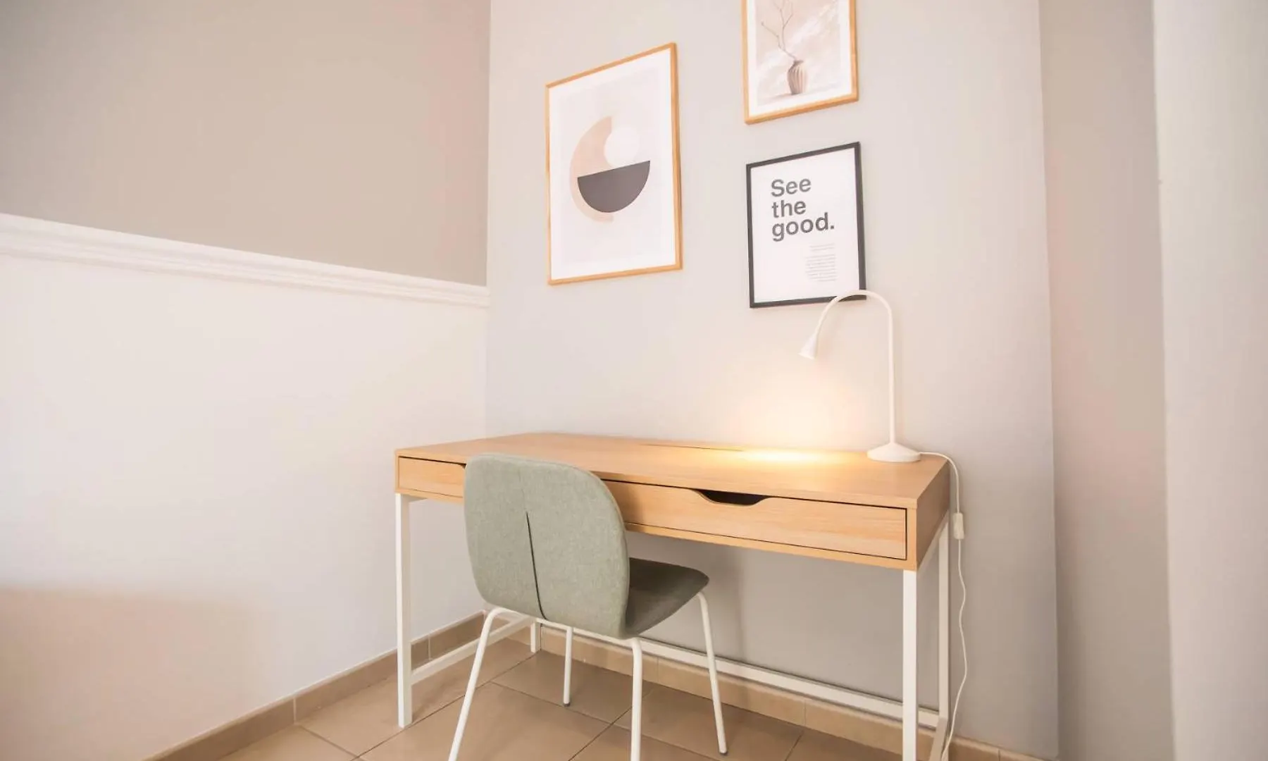 P1Mal1091- Fantastic 3Bed Steps Away From Sagrada Apartment Barcelona 0*,  Spain