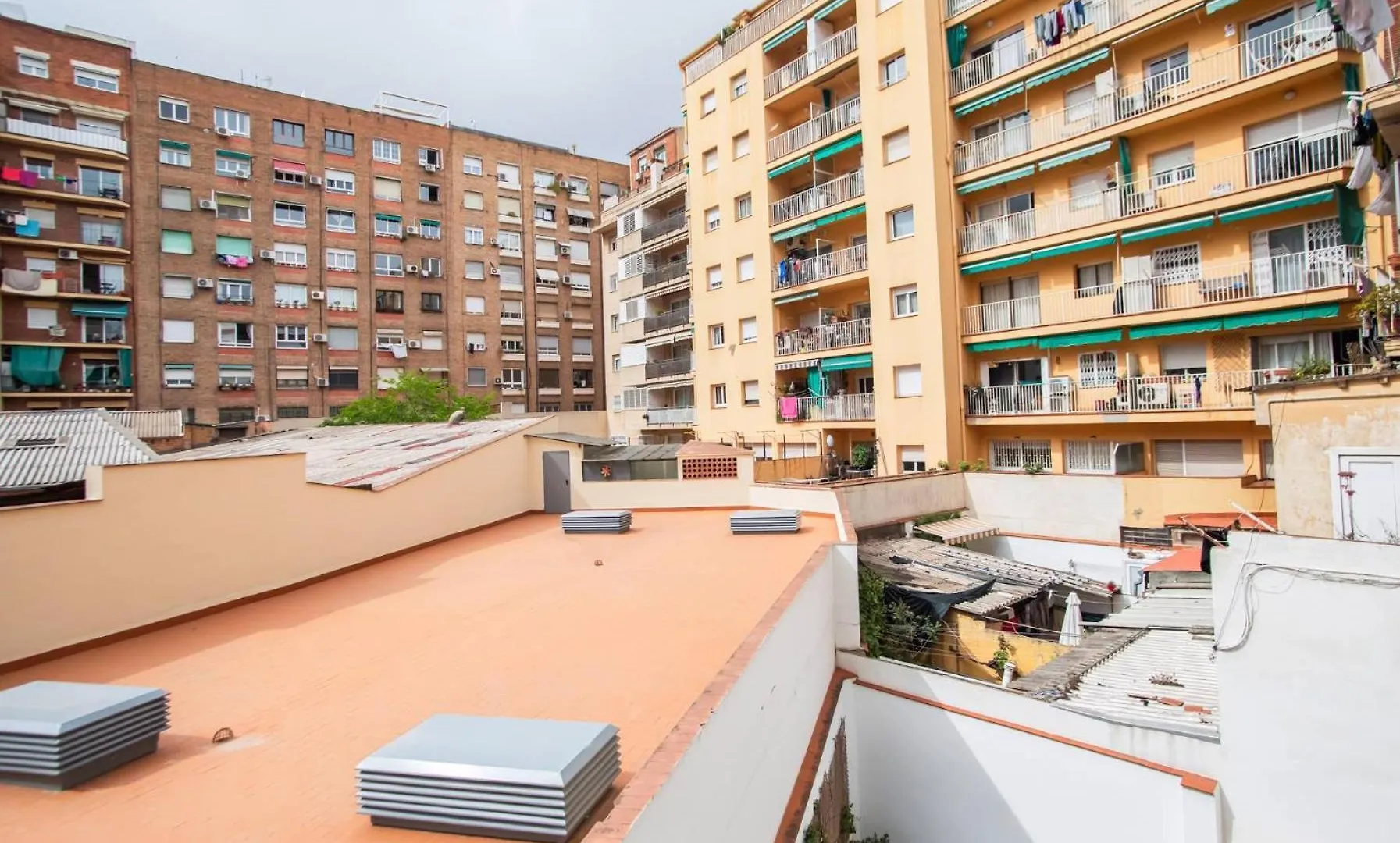 P1Mal1091- Fantastic 3Bed Steps Away From Sagrada Apartment Barcelona Spain